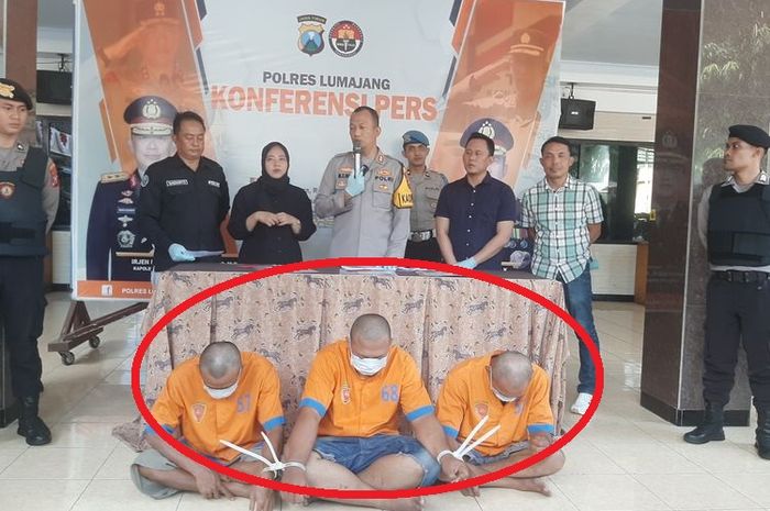 Dalam lingkaran merah, pencuri dan penadah mobil malingan yang diringkus Polres Lumajang, Jawa Timur