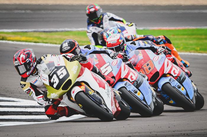 Pembalap Thailand Somkiat Chantra berpeluang besar debut di MotoGP 2025