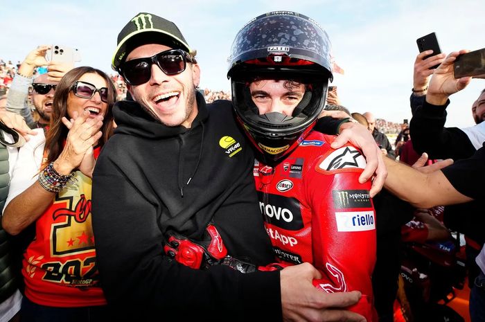 Valentino Rossi tak terima Ducati rekrut Marc Marquez
