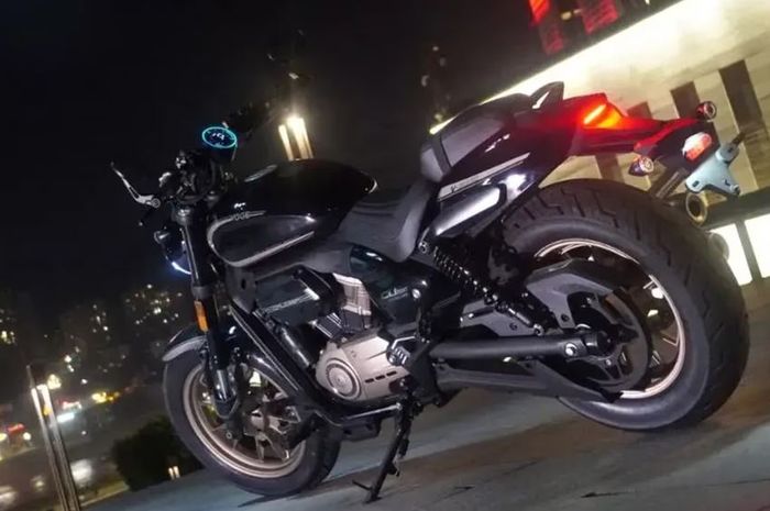 wujud cruiser macho Voge CU 250, cocok jadi lawan Honda Rebel di China