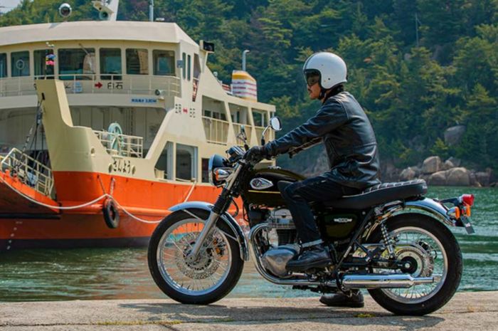 wujud moge klasik Kawasaki W800 model 2025