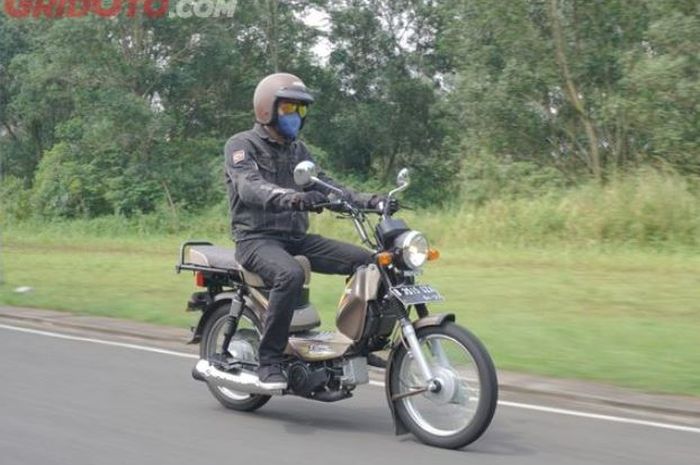 harga motor baru TVS XL 100 per Agustus 2024