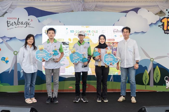 Damion Deven Menjadi Pemenang Utama Kategori Usia 12-15 Tahun Toyota Dream Car Art Contest (TDCAC) ke-17Tingkat Global