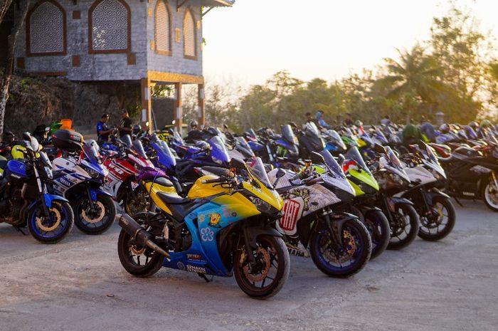 Kemeriahan Momen Istimewa Jambore Nasional ke-5 dan Satu Dekade Yamaha R25 Owners Indonesia (YROI) di Yogyakarta