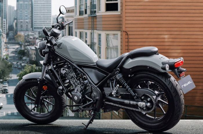 penampakan cruiser Honda Rebel 250, konsumsi bensinnya mirip motor matic