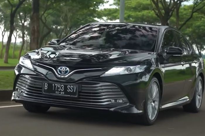 Harga Toyota Camry Bekas tahun 2021
