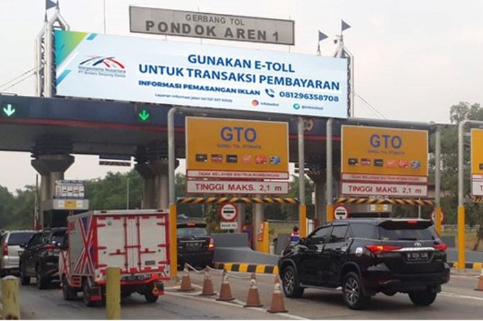 Gerbang tol Pondok Aren 1 ruas tol Pondok Aren-Serpong (Tol BSD)