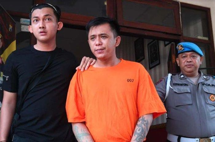 Hendra (37) buaya darat yang sudah kibuli 5 cewek demi gasak motor korban diringkus Polsek Lowokwaru