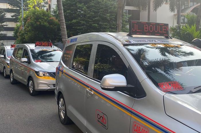 Angkot AC Depok kini memiliki tarif khusus pelajar