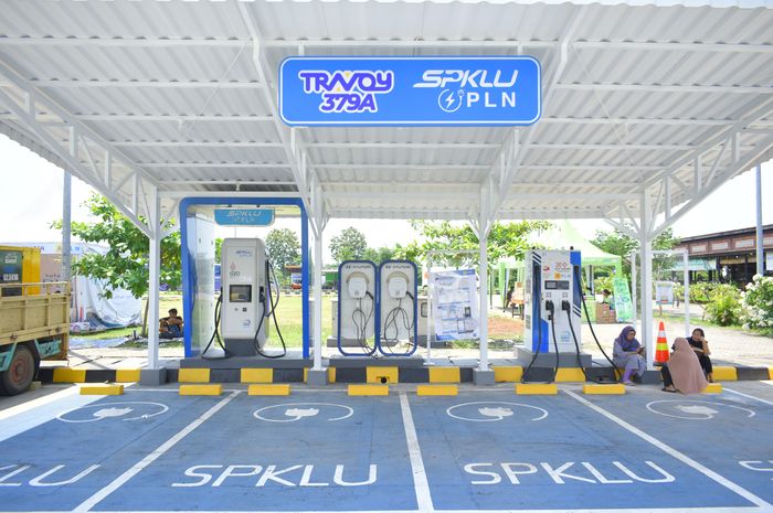 SPKLU di Rest Area Travoy Jasamarga