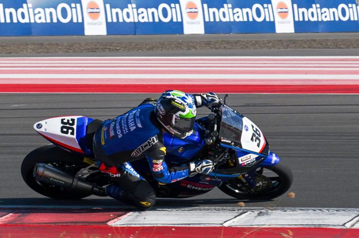 M Faerozi pembalap Yamaha Racing Indonesia saat tampil di ARRC seri Mandalika