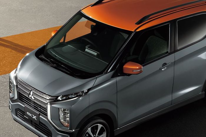 wujud Mitsubishi eK X, kei car versi mini Mitsubishi Xpander yang dijual di Jepang