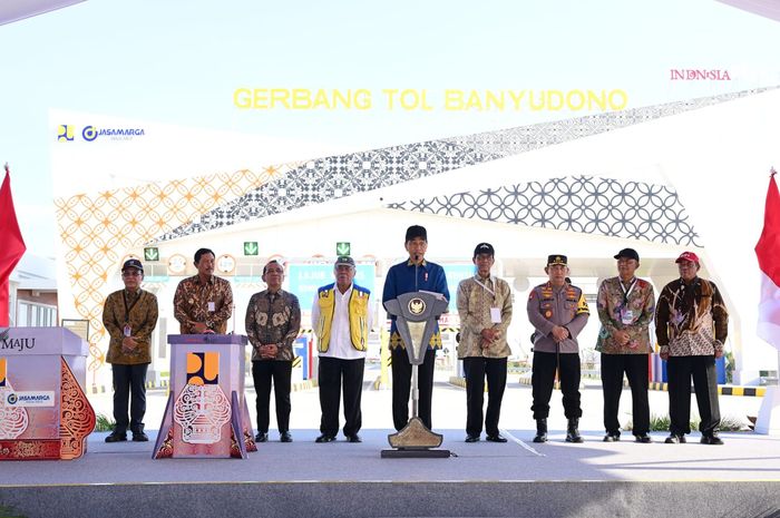 Peresmian tol Solo-Jogja ruas Kartasura-Klaten di gerbang tol Banyudono, Boyolali, Jawa Tengah