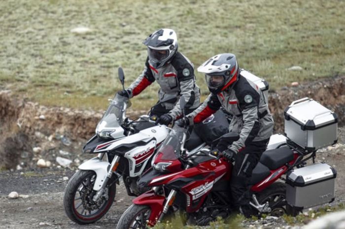 penampakan motor adventure Benelli TRK251, cocok jadi pesaing Suzuki V-Strom 250SX