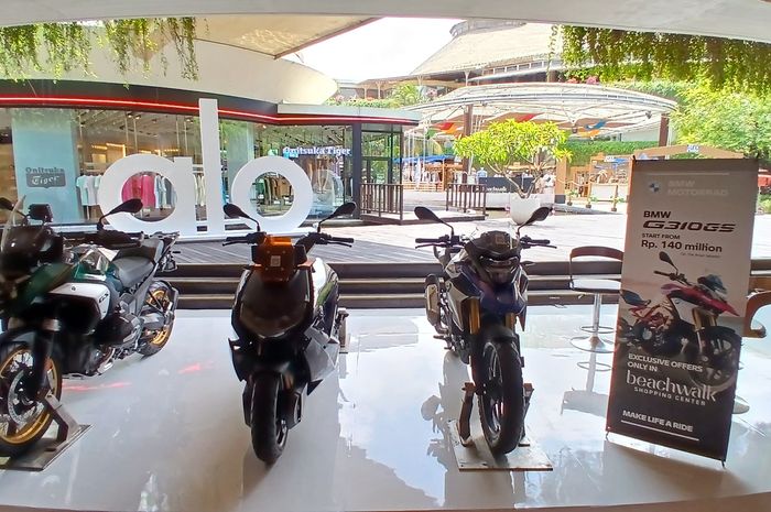 BMW Motorrad Indonesia membuka Pop-Up Store Plus di Beachwalk Shopping Center Kuta, Bali