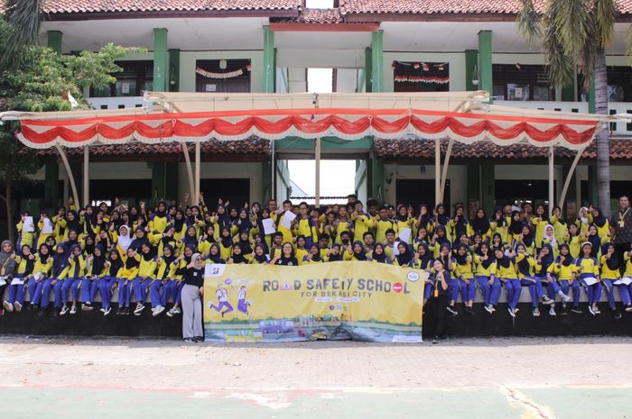 Program RSSP dari Bridgestone di sekolah SMPN 2 Bekasi