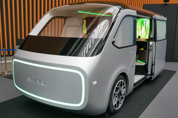 Sharp LDK+ jadi mobil listrik konsep pertama Sharp.
