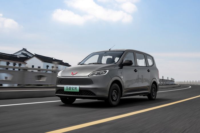 Inilah Wuling Confero versi listrik atau Wuling Hongguang EV.