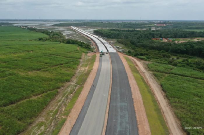 Konstruksi pembangunan tol Betung-Jambi