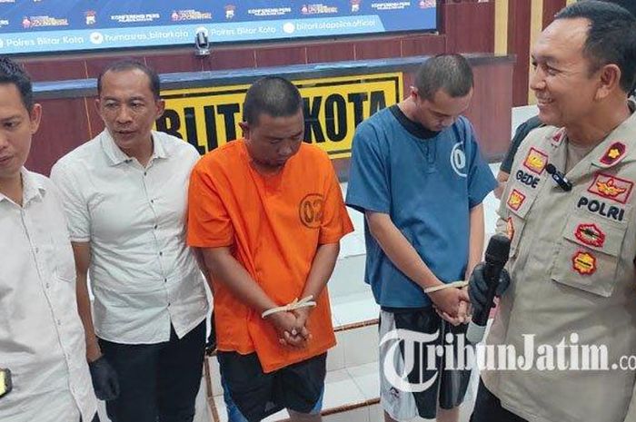 RV dan PS, dua dari beberapa pelaku komplotan kejahatan kempis ban dan pecah kaca mobil nasabah bank diamankan Porlres Blitar Kota