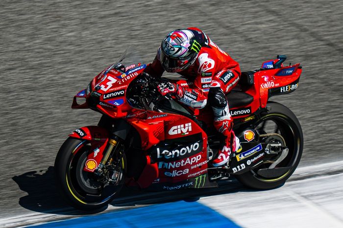 Enea Bastianini menang sprint MotoGP Thailand 2024