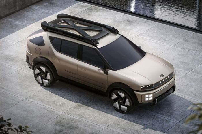 Hyundai Initium merupakan Fuel Cell Electric Vehicle