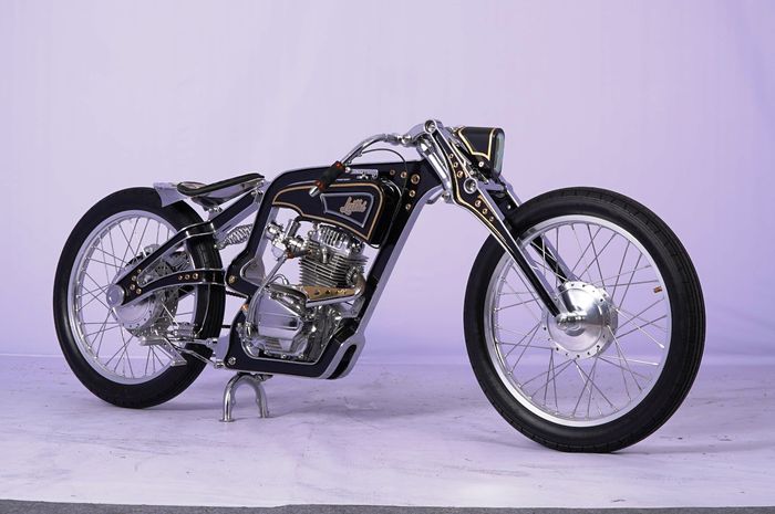 Honda GL Max 1979 juara HMC 2024 karya Vulla Hendrata dari Ultimate Custom Malang