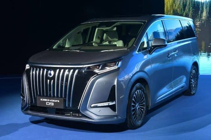 BYD Denza D9 meluncur di Thailand.