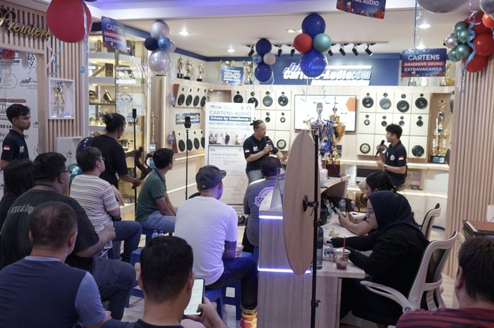 Cartens Audio bareng Alpine Indonesia gelar meet-up bersama komunitas Yaris Cross Indonesia Jakarta