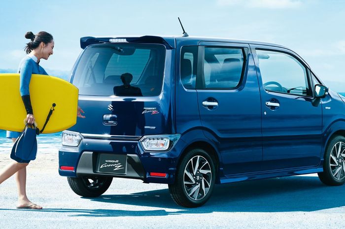 Wujud Suzuki Wagon R Custom Z saudara Karimun Wagon R yang beredar di Jepang, konsumsi BBM irit setara motor