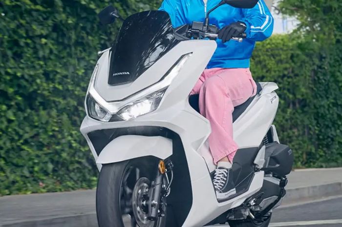 desain Honda PCX 160 model 2025 yang didaftarkan di China dan sudah beredar di China