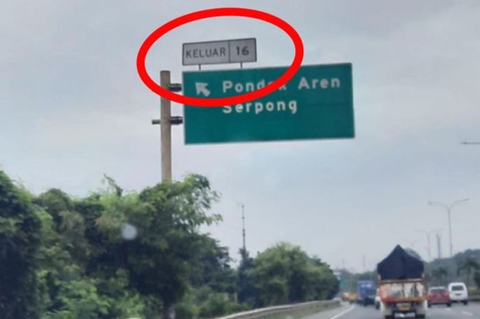 angka di panel tambahan papan penunjuk jalan tol warna hijau, ternyata punya fungsi penting