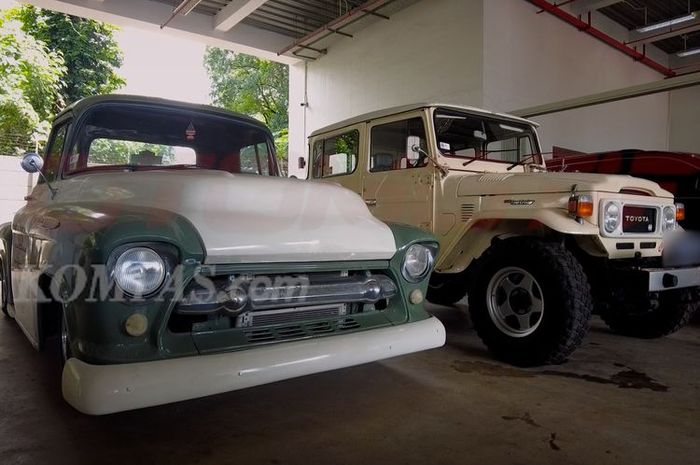 Mobil sitaan KPK di Rupbasan Dewi Sartika, Cawang, Jakarta Timur