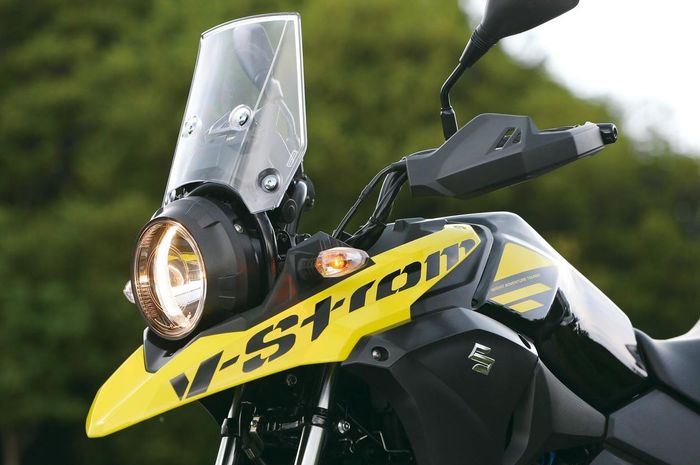penampakan Suzuki V-Strom 250 versi 2-silinder yang beredar di Jepang