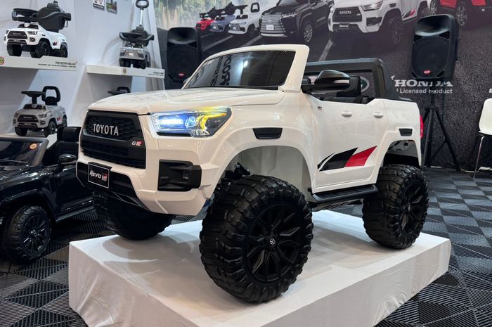Toyota Hilux GR Sport Volta Toys (Volta 5099) resmi meluncur