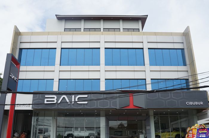 Dealer terbaru BAIC terletak di Jl. Raya Jambore No.6, Cibubur, Ciracas, Jakarta Timur