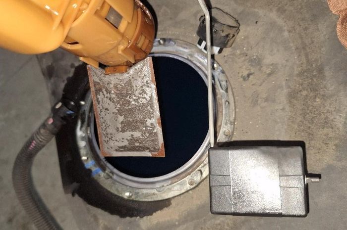 Filter bensin tersumbat endapan, banyak dialami mobil belakangan ini