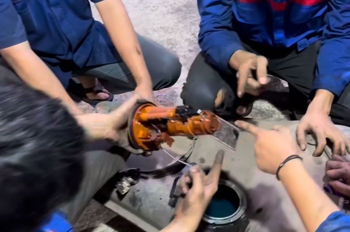 Bengkel ini tangani 17 mobil korban endapan misterius di filter bensin