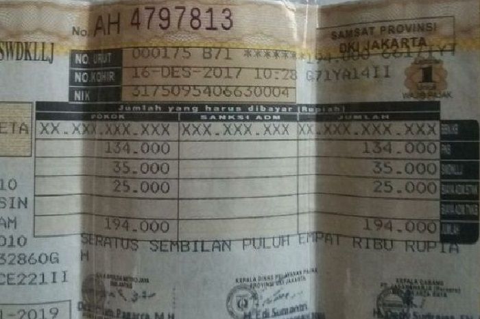 Foto ilustrasi STNK sebagai syarat bayar pajak motor, lagi ada pemutihan nih.