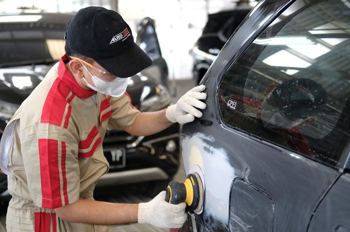 Promo Kilau Toyotaku Auto2000, menawarkan potongan Rp 200.000 (Kilau 1) dan Rp 150.000 (Kilau 2) untuk perbaikan bodi dan cat di Auto2000