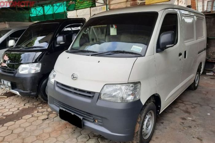 harga Daihatsu Gran Max Blind Van bekas Desember 2024, cocok buat jadi bahan campervan