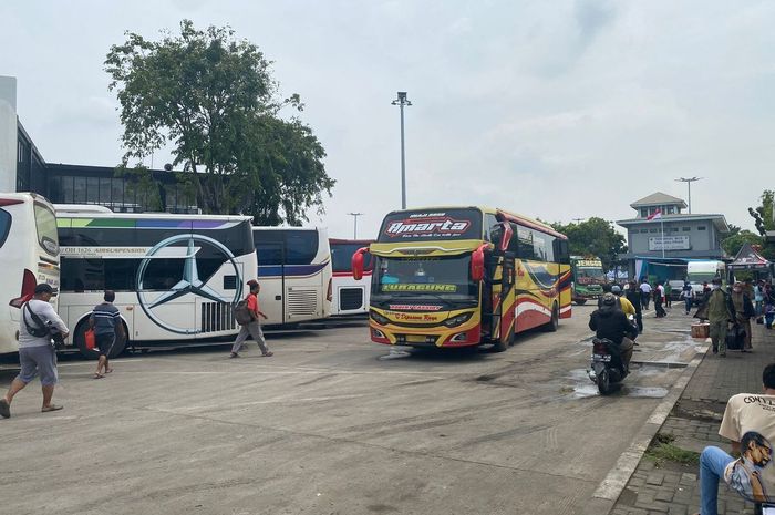 Terminal Bus Tanjung Priok