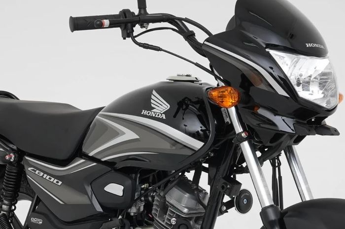 motor baru Honda CB100 2025 alias CB100 Reborn, pakai mesin injeksi yang bisa jalan 696 km sekali full tank