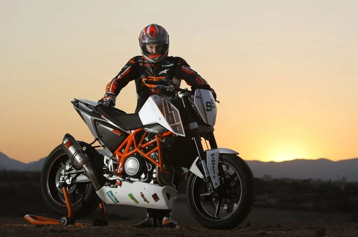 KTM memecat Jeremy McWilliams