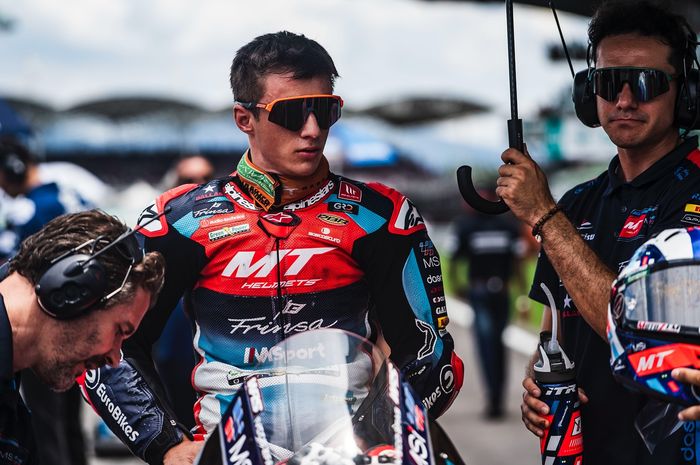 Sergio Garcia, pembalap yang batal balapan di MotoGP 2025 gara-gara paspor Spanyol