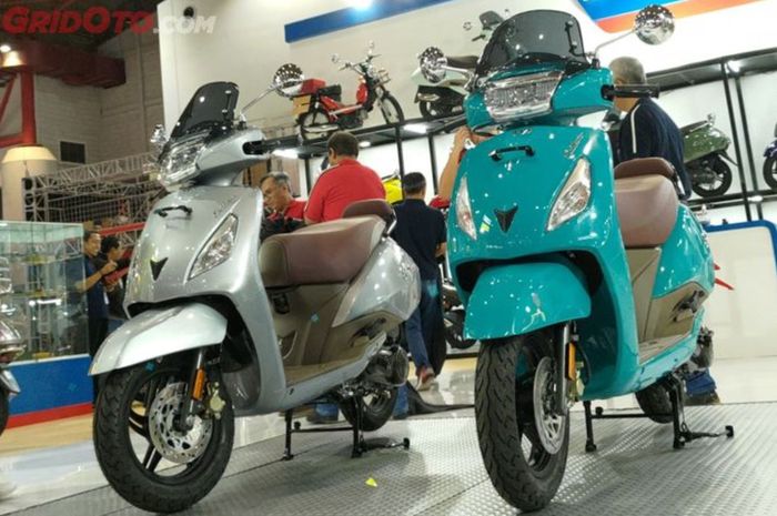 lebih murah dari Honda Scoopy, motor matic retro TVS Callisto Intelligo sudah memiliki fitur konektivitas smartphone