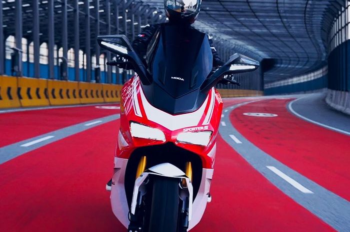 penampakan motor matic baru Moda Sporter-S 2025, tantang Yamaha XMAX 250 dengan tampilan sangar ala Ducati Panigale