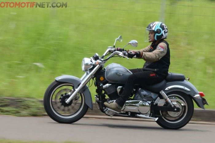harga SM Sport V16 Plus per Januari 2025, cruiser macho murah ala Harley-Davidson
