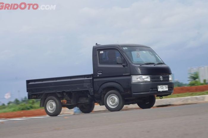 harga mobil baru Suzuki Carry per Januari 2025
