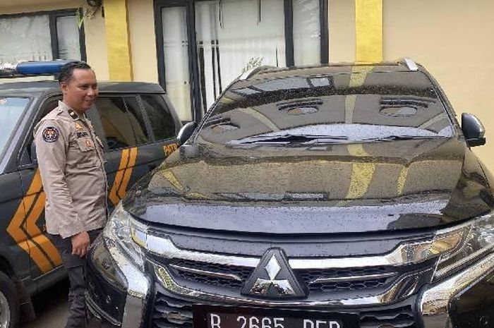 Mitsubishi Pajero Sport diamankan polisi usai terciduk digunakan untuk membawa barang panas di kabin